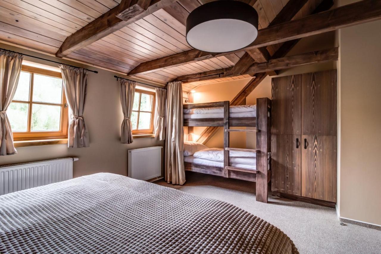 Dvur Hanis - Adults Only - Deti Od 12 Let Marsov nad Metuji Buitenkant foto