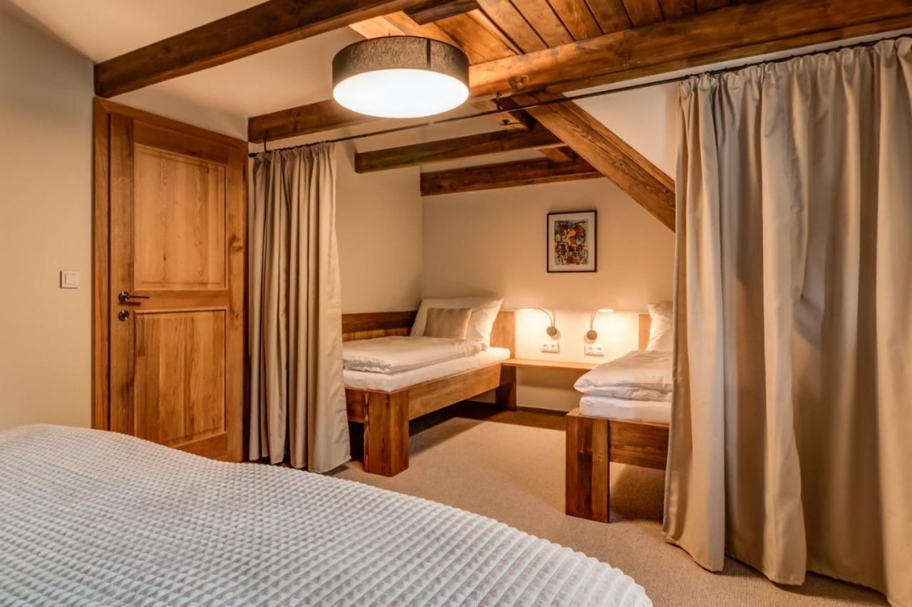Dvur Hanis - Adults Only - Deti Od 12 Let Marsov nad Metuji Buitenkant foto